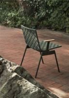 Bild von &Tradition Ville AV44 Outdoor Loungesessel m. Armlæn SH: 40 cm - Bronzegrün