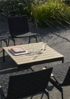 Bild von &Tradition Ville AV50 Outdoor-Sofatisch 90x90 cm - Warm Black/Teak