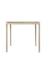 Bild von Ferm Living Dapple Esstisch 80x80 cm - Kaschmir
