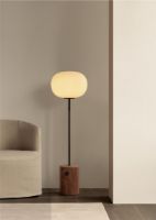 Bild von Audo JWDA Stehleuchte Travertin H: 150 cm - Roter Travertin