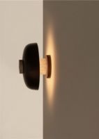 Bild von Audo Copenhagen Reverse Wandleuchte Ø: 24,3 cm - Beige/Bronziertes Messing