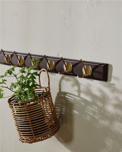 Nordal Edgy Garderobenständer mit 8 Haken L: 90 cm - Messing/Dunkelbraun