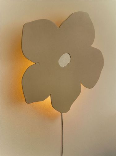 Ferm Living Poesie Wandleuchte B: 37 cm - Eiche/Kaschmir