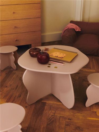 Ferm Living Slope Kindertisch H: 48 cm - Rose
