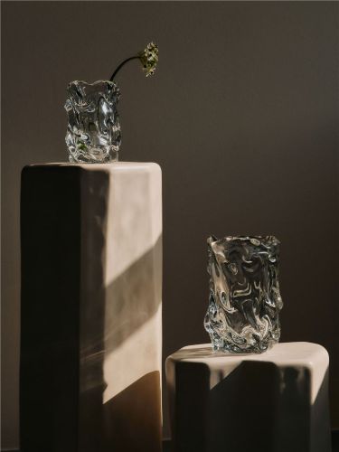 Ferm Living Virelle Vase H: 18 cm - Glas/Klar