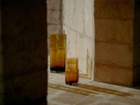 Bild von Ferm Living Muro Vase H: 30 cm - Recycelter Bernstein