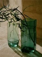 Bild von Ferm Living Muro Vase H: 38 cm - Recyceltes Grün