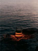 Bild von Ferm Living Luver Tragbare Lampe H: 22 cm - Natur