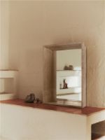 Bild von Ferm Living Lancet Spiegel B: 63,5 cm - Travertin