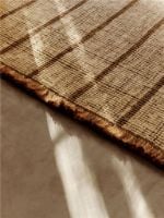 Bild von Ferm Living Athens Stripes Teppich 200x300 cm - Natur/Off-White