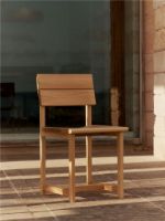 Bild von Abgebildeter Esszimmerstuhl von Ferm Living SH: 45 cm - Douglasie