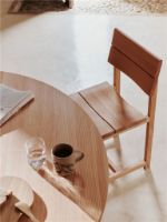 Bild von Abgebildeter Esszimmerstuhl von Ferm Living SH: 45 cm - Douglasie