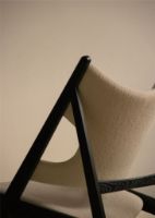 Bild von Audo Copenhagen Knitting Lounge Chair - Schwarze massive Eiche/Barnum Bouclé 24
