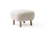 Bild von &Tradition Little Petra ATD1 Pouf H: 37 cm – Weiß geölte Eiche/Schaffell Mondlicht
