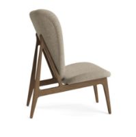 Bild von NORR11 Elephant Lounge Chair Vollgepolstert SH: 38 cm – Helle geräucherte Eiche/Barnum Col 3