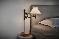 Bild von Le Klint 224 Limited Edition Sax Green Classic Wandleuchte H: 31 cm - Papierschirm/Grüne Eiche