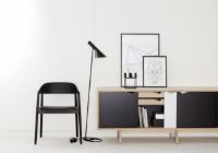 Bild von Andersen Furniture AC2 Stuhl H: 74 cm - Buche Schwarz/Schwarzes Leder 