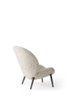 Bild von Vipp 466 Lodge Loungesessel H: 91,5 cm - Dunkle Eiche/Curly 09 Off-white