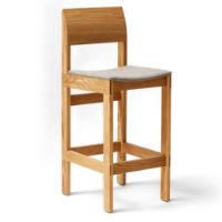 Bild von Form & Refine Sonder Barstuhl mit Polster SH: 66,5 cm - Eiche natur geölt/Hallingdal