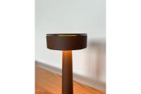 Bild von ANTIDARK Buddy T1 Tischleuchte H: 21,5 cm - Kaffee VORBESTELLUNG: MÄRZ 2025