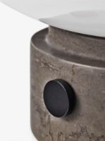 Bild von &Tradition Mist Tragbare Lampe AP21 Grigio Caldo H: 12 cm - Opalglas