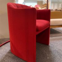 Bild von &Tradition Loafer SC24 Stuhl H: 79 cm - Vidar Rot AUSSTELLUNGSMODELL
