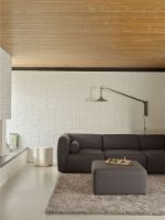 Bild von FDB Furniture U17 Hasle Wandleuchte Lang H: 69,5 cm - Olivgrün