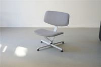 Bild von raawii Arba Lounge Chair H: 72 cm - Hellgrau/Grau