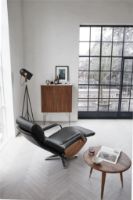 Bild von BERG Furniture Coda Sessel mit Fernbedienung SH: 49 cm - Rustikales schwarzes Leder/Walnuss
