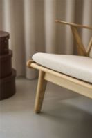 Bild von FDB Furniture J53 Sessel H:77,6 cm - Geölte Eiche/00 Monza Beige