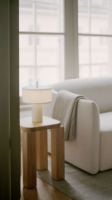 Bild von New Works Margin Portable Table Lamp H: 31 cm - Beige/Canvas