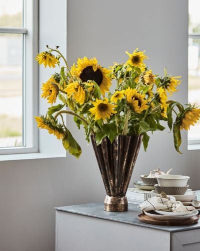 House Doctor Flood Vase H: 33 cm - Eisen/Antikbraun