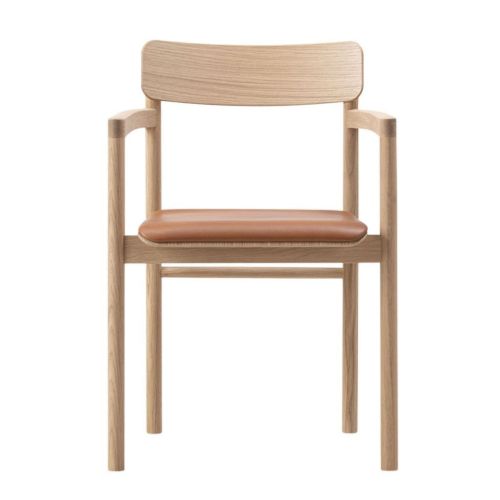 Fredericia Furniture 3446 Post Chair H: 79,5 cm - Lys Olieret Eg/Coqnac Læder