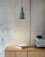 Bild von DCW Editions Chaumont Pendelleuchte Ø: 19 cm - Edelstahl/Grün