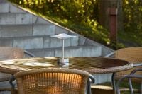 Bild von Piet Hein Sinus 22 Tragbare Tischleuchte H: 25 cm - Aluminium/Stahl