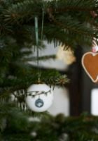 Bild von Kähler Hammershøi Weihnachtskugel 2020 Ø: 6 cm - Weiß