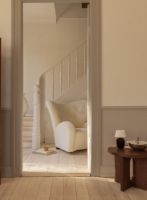 Bild von Audo Copenhagen The Tired Man Loungesessel H: 88 cm - Dunkel gebeizte Eiche/Baena 14