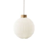 Bild von Le Klint Modell 180 Pendelleuchte Klein Ø: 22 cm - Hell Eiche/Weiß