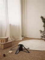 Bild von Ferm Living Vela Sternen-Weihnachtsbaumdecke Ø: 120 cm - Baumwolle/Natur