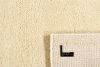 Bild von Rezas Polar Teppich 240x170 cm - gebrochenes Weiß