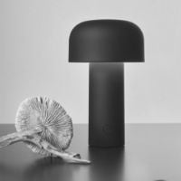 Bild von FLOS Bellhop Tischleuchte mit Batteriebetrieb, Höhe: 21 cm – Mattschwarz