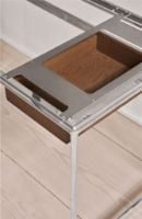 Bild von Vipp 430 Studio Schreibtischschublade 29x56 cm - Aluminium/Walnuss

