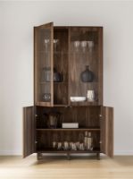 Bild von Skovby Vitrine SM410 H: 192 cm – Lackiertes Walnussholz