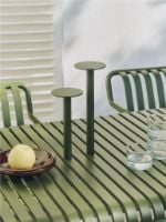 Bild von HAY Host Tragbare Lampe 300 H: 30 cm - Olivgrün