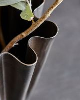 Bild von House Doctor Flood Vase H: 13 cm - Jern/Antik Brun