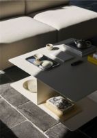 Bild von &Tradition Develius Couchtisch EV3 89x89 cm - Stahl/Elfenbein