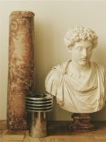 Bild von Louise Roe Brunnenvase Nr. 03 H: 30 cm - Polierter Edelstahl