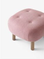 Bild von &Tradition Little Petra VB1 Lounge Chair & ATD1 Pouf - Oiled Oak/Ecriture 640