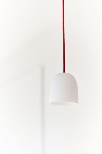 Piet Hein Super 90 Anhänger Ø: 9 cm – Opal/Schwarzer Draht