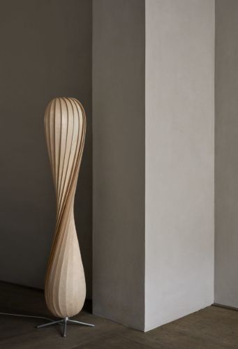 Tom Rossau TR7 Stehleuchte 25x117 cm - Natur